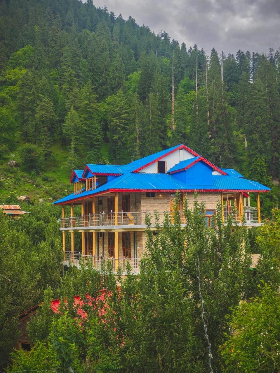 New Brahma Cafe Guest House Kalgha Екстериор снимка